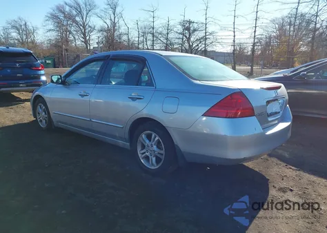 2007 Honda Accord 2.4 Ex from USA, damaged, VIN 1HGCM56727A002227